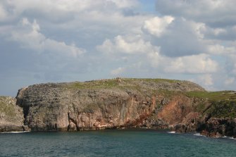 Eilean nan Caorach, fort, view from W.