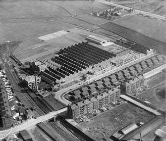 Glasgow, MacFarlane Lang & Co Victoria biscuit works, oblique aerial view, taken from the NW.