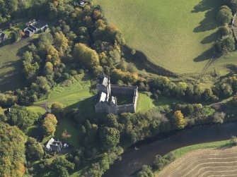 Oblique aerial view centred on the Castle, taken from the W.