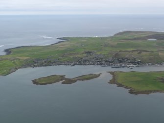 General oblique aerial view centred on the town, taken from the ESE.