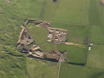 Oblique aerial view centred on the sand and gravel quarry at Langa Links, taken from the SSE.