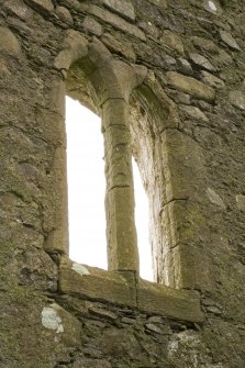 E Gable window. Detail