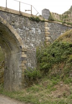 Detail of E abutment and part of the arch showing brickwork infill.