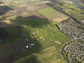 Oblique aerial view centred on the race course, taken from the SW.