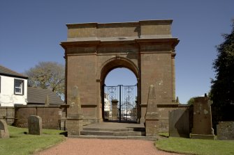 View of triumphal arch from W.