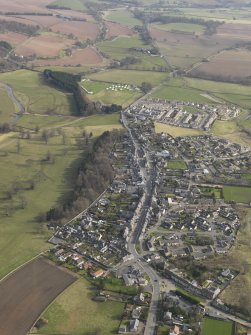 General oblique aerial view of the town, taken from the NW.