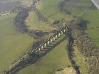 Oblique aerial view centred on the Avon railway viaduct, taken from the E.
The viaduct is no longer in use.