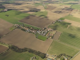 General oblique aerial view of Athelstaneford, taken from the SE.