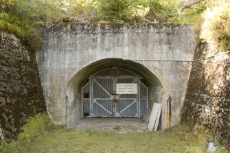 Detail of portal for the piping tunnel.