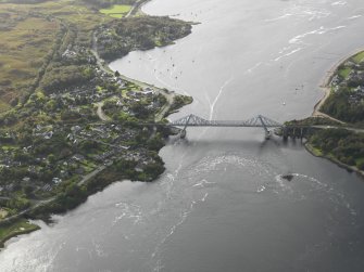 General oblique aerial view centred on the bridge, taken from the E.