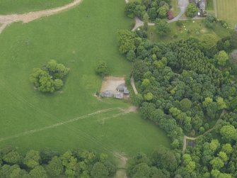 Oblique aerial view of Cumstoun House doocot, taken from the W.