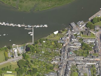 General oblique aerial view of Kirkcudbright, taken from the SSW.