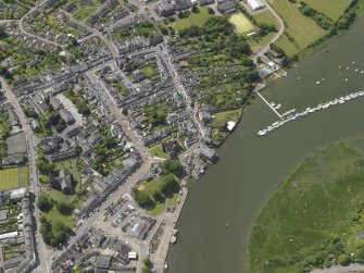 General oblique aerial view of Kirkcudbright, taken from the NE.