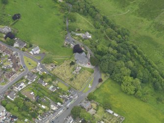 Oblique aerial view centred on Wigtown Parish Church, taken from the SSW.