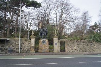 Statue of Alan Breck & David Balfour on Corstorphine Road, with United Distillers Building beyond, taken from S.