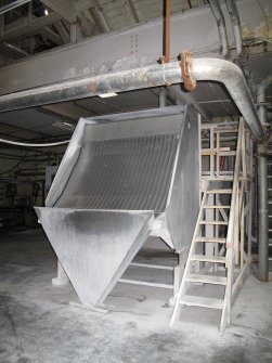 Interior. Building 2. Stock Preparation House, first floor, south wall. Hydrosieve for No.4 papermaking machine.