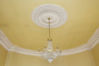 Interior. Ground floor. Dining room. Ceiling plasterwork. Detail