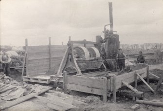 View of machinery, Granton Gas Works
Titled: 'Mortar Mill for mixing cement for Retort House and Coal Store. 11th April 1900'. 

