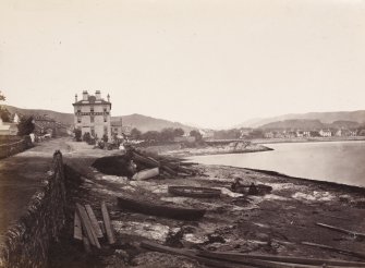 Dunoon, East bay.
Album 146, p.15.
Two general views of the bay.