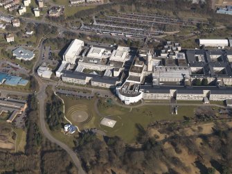 Oblique aerial view centred on the hospital, taken from the S.