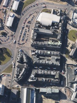 General oblique aerial view centred on the Nethergate area, taken from the NE.