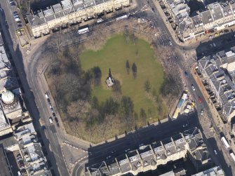 Oblique aerial view centred on the Square, taken from the SSW.