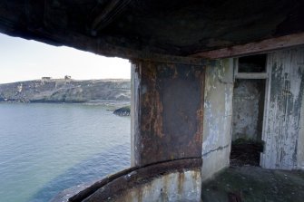 Detail of NW searchlight emplacement showing surviving metal shutter.