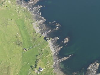 Oblique aerial view of Mingary Castle, taken from the NW.