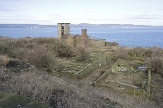 View from SW (main gun platform) looking to No.2 gun emplacement with the Battery Observation Tower.