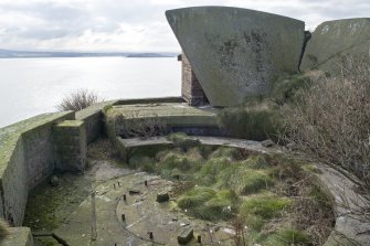 Detail of gun pit and holdfast with the collapsed canopy.