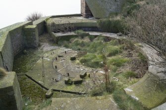 Detail of gun pit and holdfast.