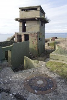 View from SE showing gun pit with holdfast and Battery Observation Post.
