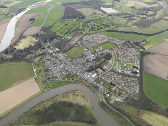 General oblique aerial view of the town, taken from the SE.