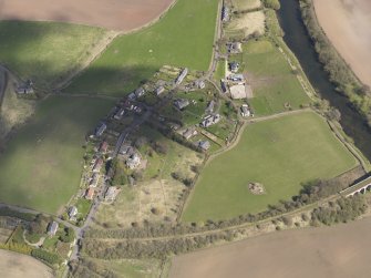 Oblique aerial view centred on the village, taken from the SW.