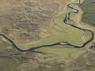 General oblique aerial view looking across the River Skinsdale and the remains of the townships and rig at Muiemore and Lubeag, taken from WNW.