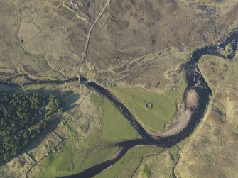 Oblique aerial view centred on the sheepfold and the remains of the rig and buildings, taken from the SW.
