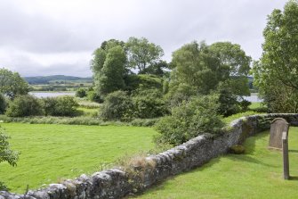 Parton motte. View from NNW