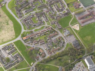 General oblique aerial view of Alloa, centred on the Alloa Park area, taken from the NE