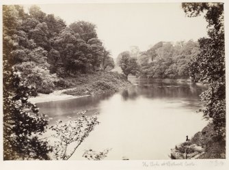 Page 7/3. Distant view from East.
Titled 'The Clyde at Bothwell Castle.'
PHOTOGRAPH ALBUM 146: THE ANNAN ALBUM Page 7/3