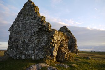 General view of Kirkapol Chapel, Tiree, taken from the South-West.