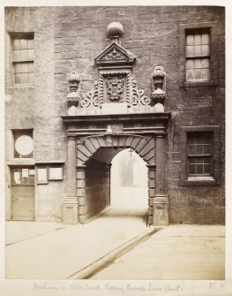 Page 20/5. View of archway in Outer Court, Old College, Glasgow.
Titled: 'Archway in Outer Court, looking towards Inner Court '
PHOTOGRAPH ALBUM NO 146: THE THOMAS ANNAN ALBUM