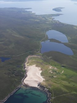 General oblique aerial view looking over Achnahaird Bay, Loch Raa and Loch Vatachan towards Achiltibuie, taken from the NNW.
