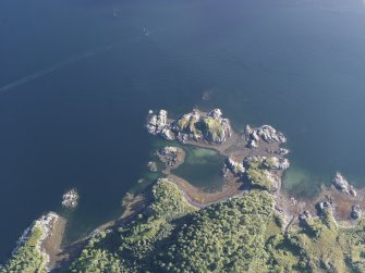 Oblique aerial view of Dun Ghallain, looking S.