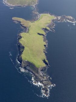 Oblique aerial view of Oronsay, Loch Bracadale, looking NE.