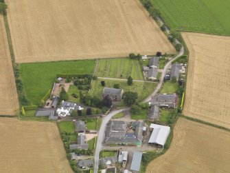 General oblique aerial view of Kirton of Tealing centred on the church, taken from the N.
