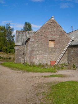 Kincreich Mill: SW facade showing drying kiln