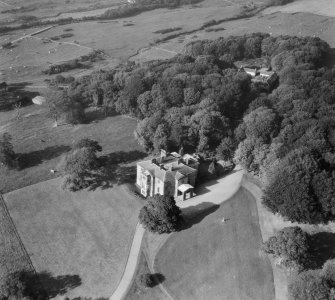 Earlston House, Borgue.  Oblique aerial photograph taken facing north.  Prior to its demolition in about 1954.