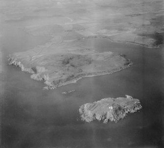 Little Ross and Meikle Ross, general view.  Oblique aerial photograph taken facing north-west.