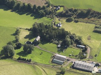 General oblique aerial view of Baldovie Farm, centred on Baldovie farmhouse taken from the NNW.