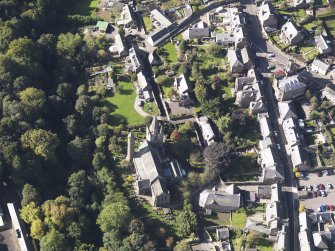 General oblique aerial view of the Skinner's Burn area of Brechin, centred on Brechin Cathedral, taken from the E.